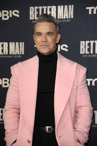 Filmpremiere 'Better Man - Die Robbie Williams Story' in Köln