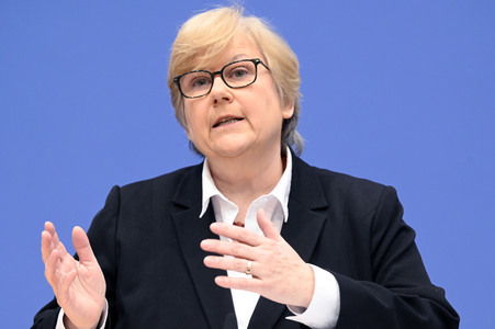 Bundespressekonferenz Menschenrechtsbericht in Berlin