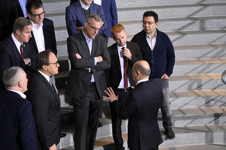 Treffen von Olaf Scholz mit Vertretern der Stahlbranche in Berlin