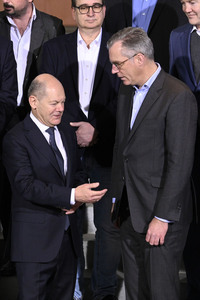 Treffen von Olaf Scholz mit Vertretern der Stahlbranche in Berlin