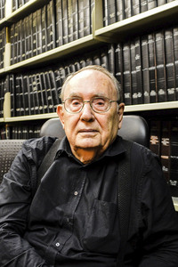 Gerd Heidemann in seinem Archiv in Hamburg