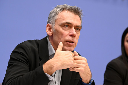 Bundespressekonferenz 14. Integrationsbericht in Berlin