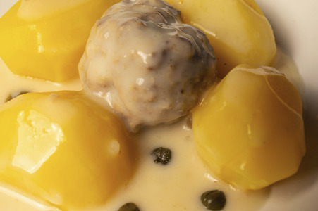 Symbolfoto Königsberger Klopse