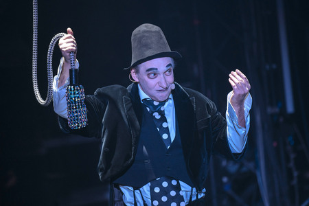 Flic Flac - Die Wintershow in Erfurt