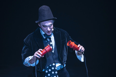 Flic Flac - Die Wintershow in Erfurt