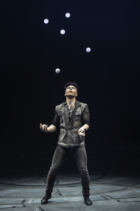 Flic Flac - Die Wintershow in Erfurt