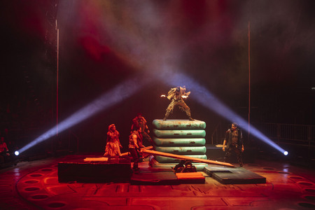 Flic Flac - Die Wintershow in Erfurt