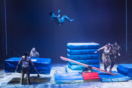 Flic Flac - Die Wintershow in Erfurt