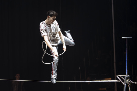 Flic Flac - Die Wintershow in Erfurt