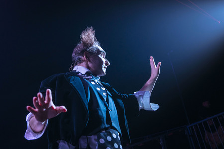 Flic Flac - Die Wintershow in Erfurt