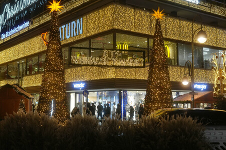 City-Weihnachtsmarkt an der Gedächtniskirche in Berlin
