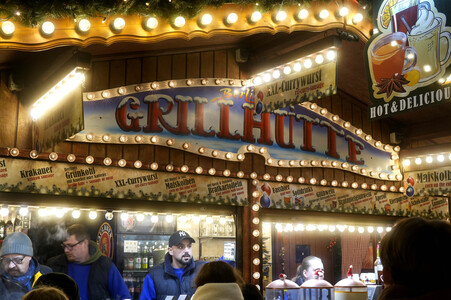 City-Weihnachtsmarkt an der Gedächtniskirche in Berlin