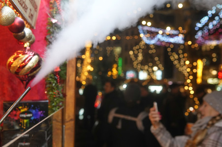 City-Weihnachtsmarkt an der Gedächtniskirche in Berlin