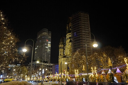 City-Weihnachtsmarkt an der Gedächtniskirche in Berlin
