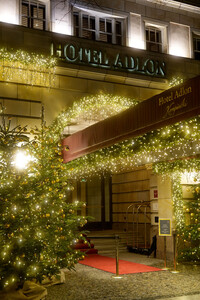 Weihnachtszeit am Pariser Platz in Berlin