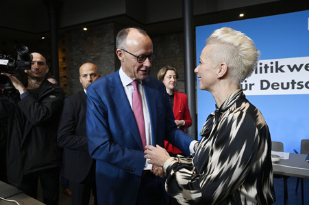 Gemeinsame Sitzung der Vorstände der CDU Deutschlands und der CSU Bayern in Berlin