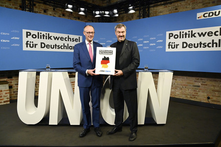 Gemeinsame Sitzung der Vorstände der CDU Deutschlands und der CSU Bayern in Berlin