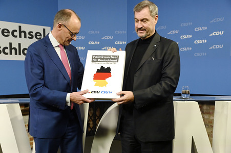 Gemeinsame Sitzung der Vorstände der CDU Deutschlands und der CSU Bayern in Berlin