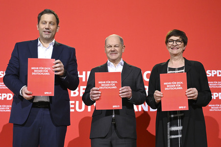 Pressekonferenz zum Beschluss des SPD-Wahlprogramms in Berlin