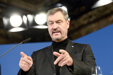 Gemeinsame Sitzung der Vorstände der CDU Deutschlands und der CSU Bayern in Berlin