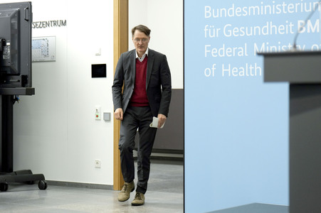 Pressekonferenz mit Karl Lauterbach in Berlin