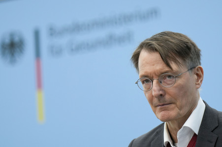 Pressekonferenz mit Karl Lauterbach in Berlin