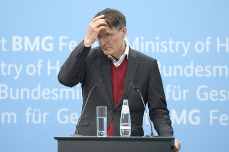 Pressekonferenz mit Karl Lauterbach in Berlin