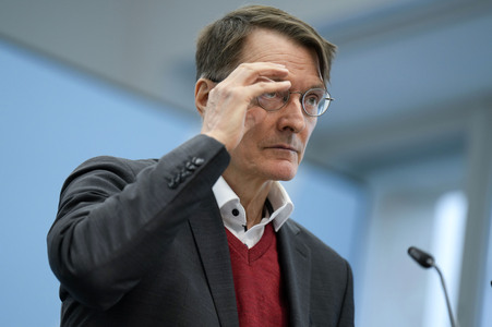 Pressekonferenz mit Karl Lauterbach in Berlin