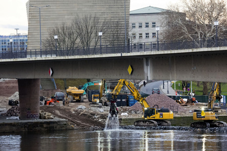 Abrissarbeiten an der Carolabrücke in Dresden