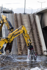 Abrissarbeiten an der Carolabrücke in Dresden
