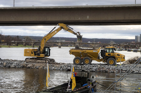 Abrissarbeiten an der Carolabrücke in Dresden