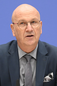 Bundespressekonferenz Rückblick 2024 und Ausblick 2025 des Deutschen Städte- und Gemeindebundes in Berlin