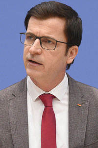 Bundespressekonferenz Rückblick 2024 und Ausblick 2025 des Deutschen Städte- und Gemeindebundes in Berlin