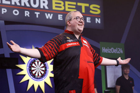 Promi-Darts-WM 2025 in Düsseldorf