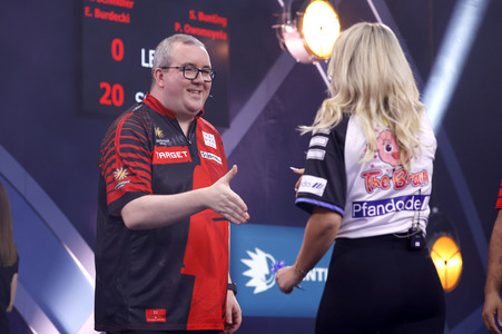 Promi-Darts-WM 2025 in Düsseldorf