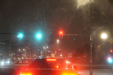 Schnee und Eisglätte in Berlin