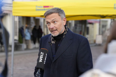 Wahlkampfauftakt der FDP zur Bundestagswahl 2025 in Potsdam