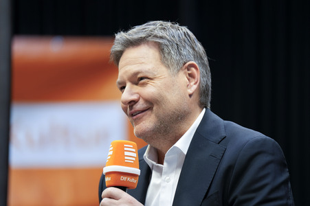 Live-Radioshow 'Studio 9 - Live aus dem Humboldt Forum' in Berlin