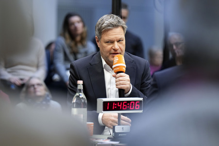 Live-Radioshow 'Studio 9 - Live aus dem Humboldt Forum' in Berlin