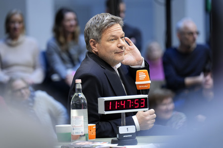 Live-Radioshow 'Studio 9 - Live aus dem Humboldt Forum' in Berlin