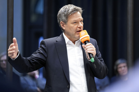 Live-Radioshow 'Studio 9 - Live aus dem Humboldt Forum' in Berlin