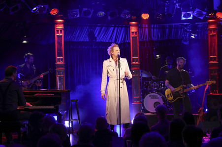 Musik-Show 'We Could Be Heroes' mit Sven Ratzke & Band in Berlin