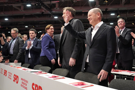 Außerordentlicher Bundesparteitag der SPD in Berlin