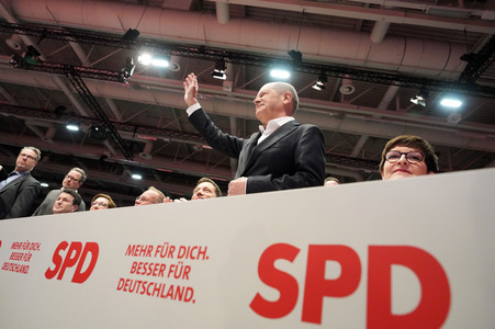 Außerordentlicher Bundesparteitag der SPD in Berlin