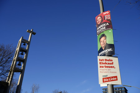 Wahlplakate zur Bundestagswahl 2025 in Berlin