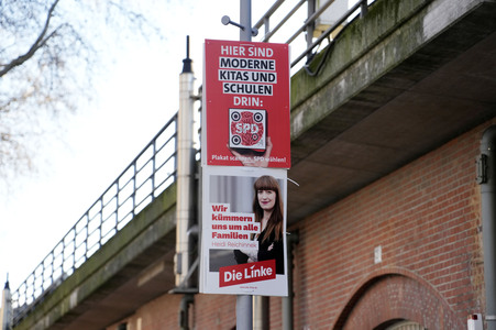 Wahlplakate zur Bundestagswahl 2025 in Berlin