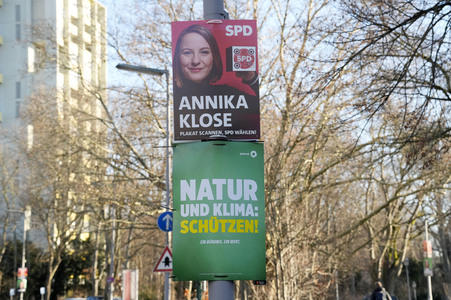 Wahlplakate zur Bundestagswahl 2025 in Berlin