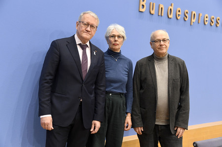 Bundespressekonferenz 15 Jahre katholischer Missbrauchsskandal in Berlin