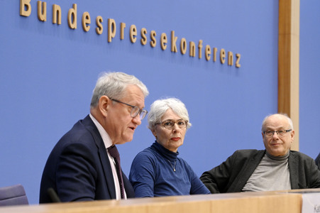 Bundespressekonferenz 15 Jahre katholischer Missbrauchsskandal in Berlin