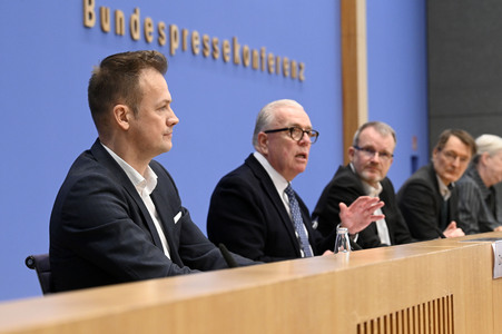 Bundespressekonferenz 'ePA-Start in Modellregionen' in Berlin